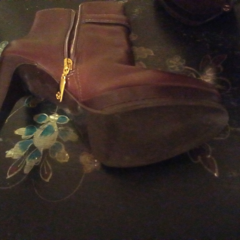 Talbots Short Boots - Picture 4 of 7